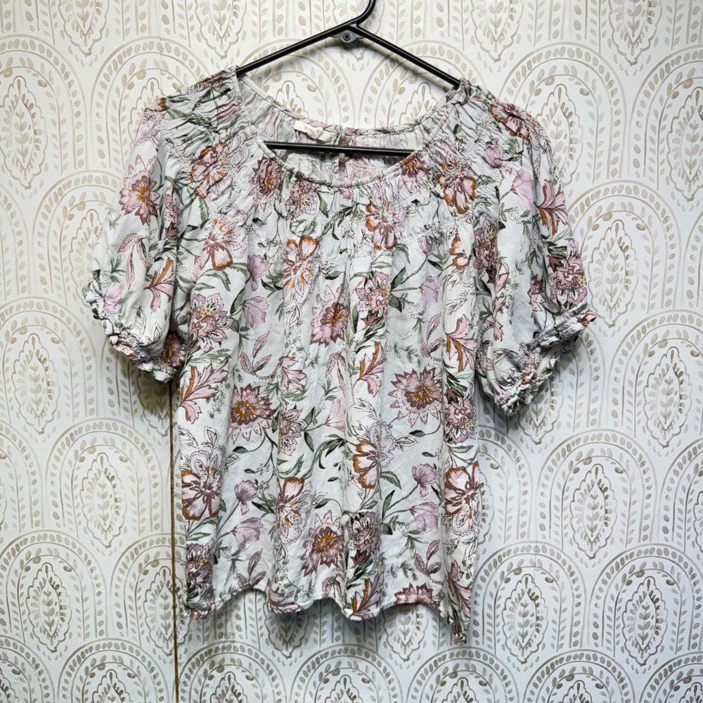 Maurices Floral Blouse Womens XL‎ White Pink Smocked Puff Sleeve Keyhole Top